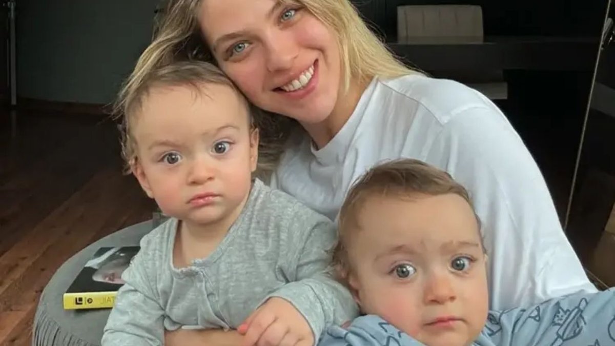 İkiz annesi Yasemin Şefkatli’den eğlenceli “imdat” paylaşımı: Sosyal medya yorumlara akın etti