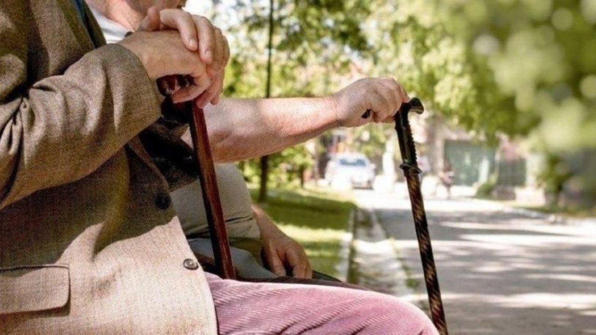 Hollanda'da Emeklilik Yaşı Artıyor: Ortalama 66 Yıl 4 Ay Oldu