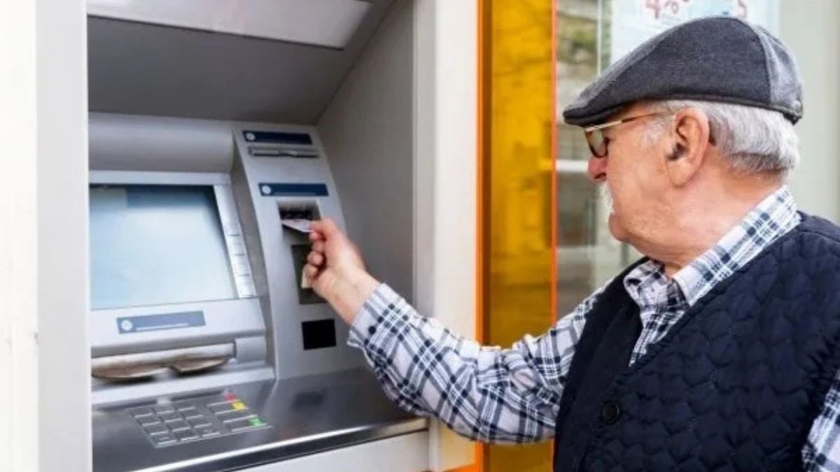 Emeklilere Çifte Ödeme İçin Son Tarih! 2026 Bayram İkramiyesi ve Maaş Planı