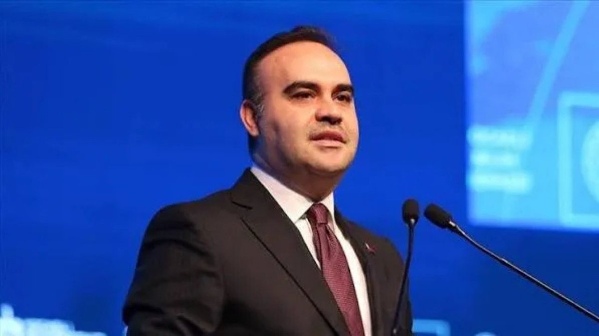 Türkiye’nin Yerli Yapay Zeka Modeli “Bilge” Tanıtıldı: Bakan Kacır’dan Yeni Dijital Dönüşüm Hamlesi