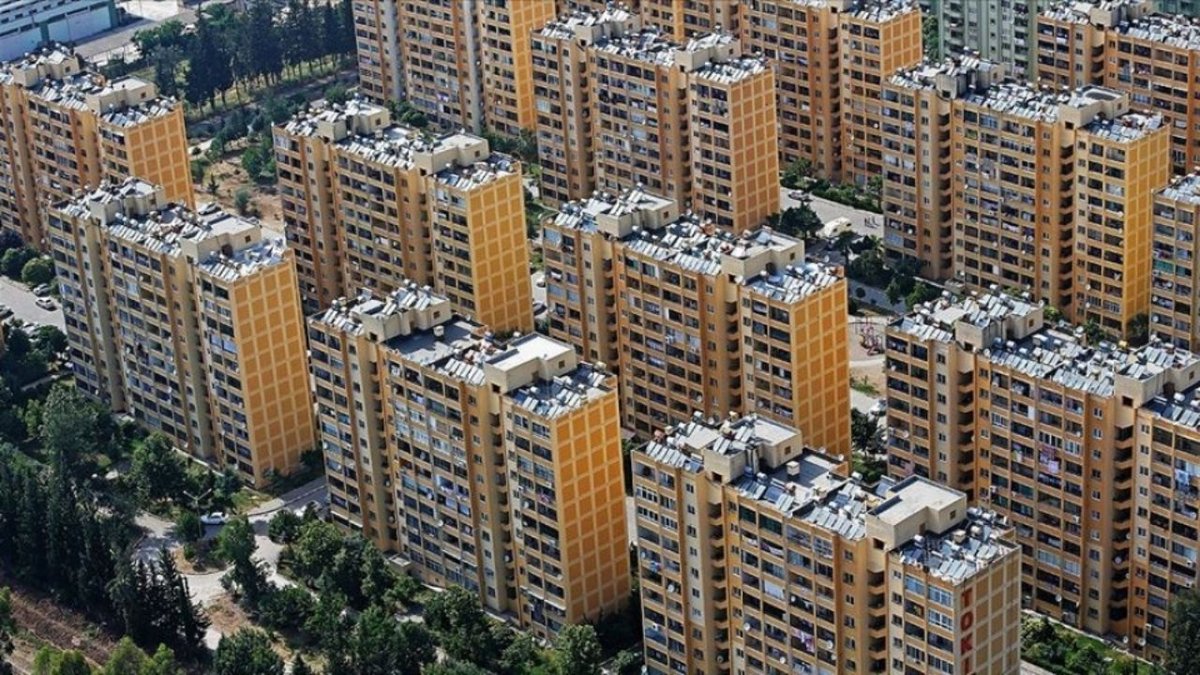 Konut Fiyatlarında Reel Kayıp Sürüyor: 29 Ayın 28’inde Düşüş Kaydedildi