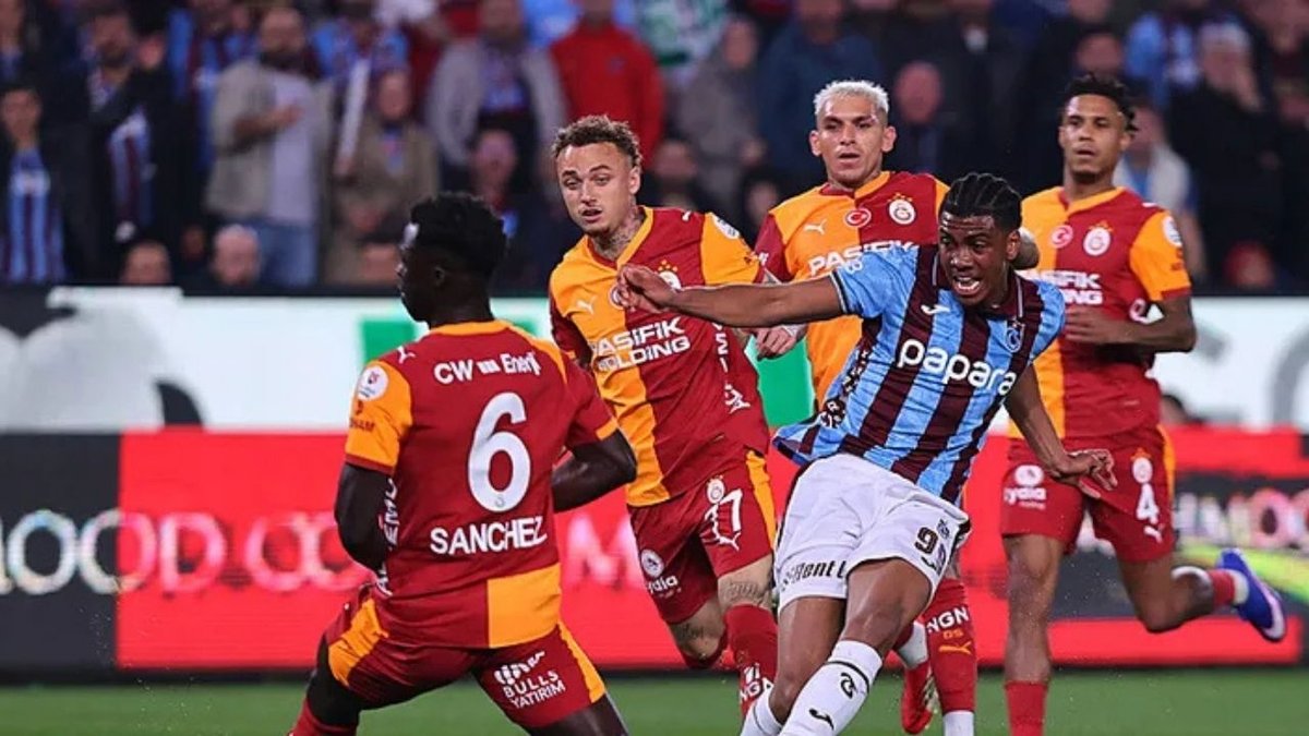 Trabzonspor’un Kısıtlı Kadrosuna “Joker” Çözüm: Fatih Tekke’nin Çok Amaçlı Stratejileri