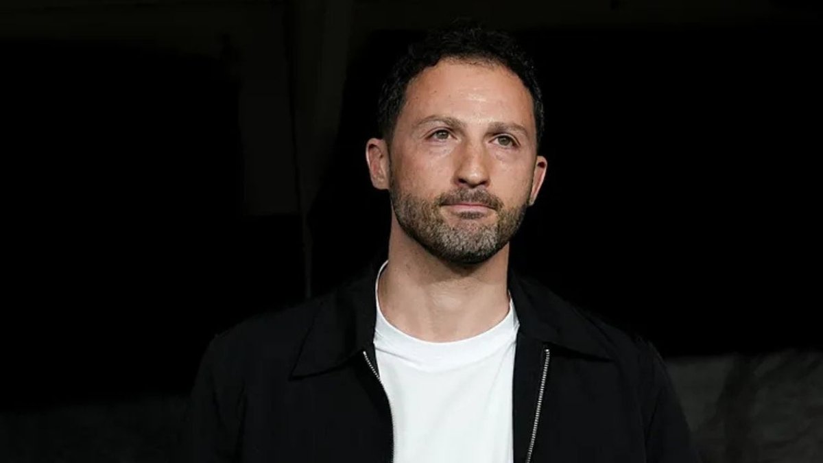 Samandıra'da Duygusal Anlar: Fenerbahçe Taraftarından Tedesco'ya Elveda