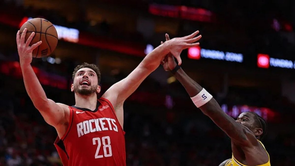 Alperen Şengün'ün İki Haneli Performansı Yetersiz Kaldı! Lakers Galip Geldi
