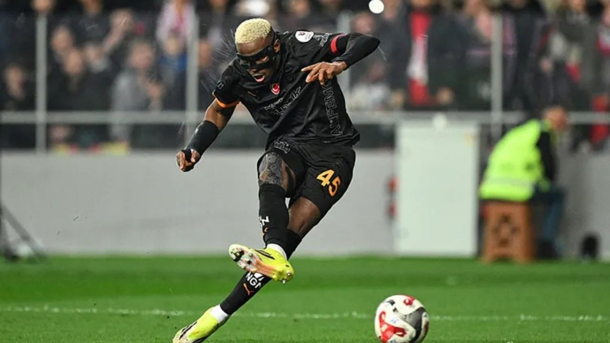 Galatasaray, Victor Osimhen İçin PSG'den 75 Milyon Euro Teklif Ediyor