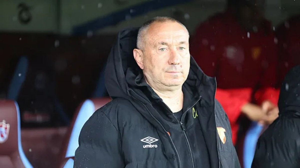 Stoilov, Göztepe'nin Tarihinde Yer Alıyor! 100. Maç Coşkusu