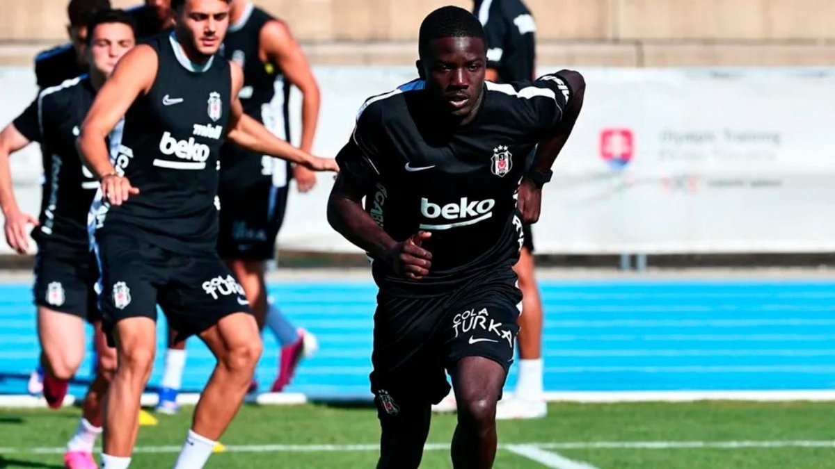 Ouattara Beşiktaşla İlk Antrenmanına Çıktı Kampta Tempo Yükseldi