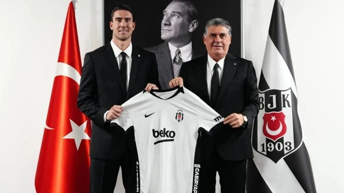 Beşiktaş'ta Dusan Vlahovic İçin UEFA Ve Lisans İşlemleri Tamamlandı