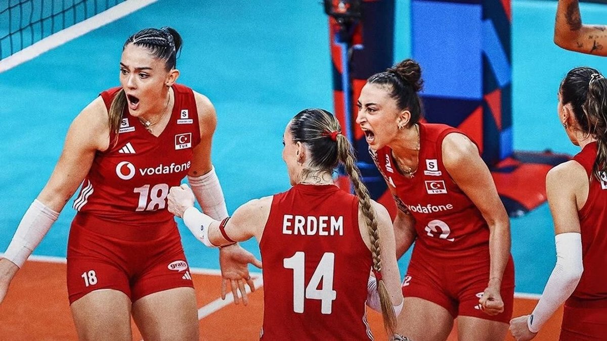 Filenin Sultanları'ndan Çeyrek Final Bileti: Azerbaycan'a Set Vermediler