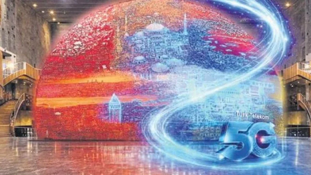 ‘Harflerin Peşinde: 41 Yıl’ Sanatseverlerle Buluşuyor