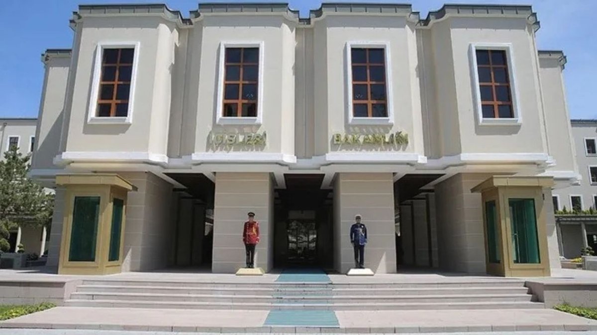 19 Mülki Yönetim Yetkilisi Birinci Sınıf Pozisyona Terfi Etti