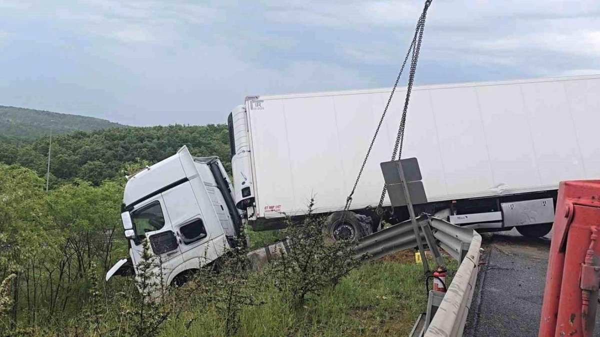 Kuzey Marmara Otoyolu’nda Zincirleme Kaza: Şans Eseri Yaralanan Yok