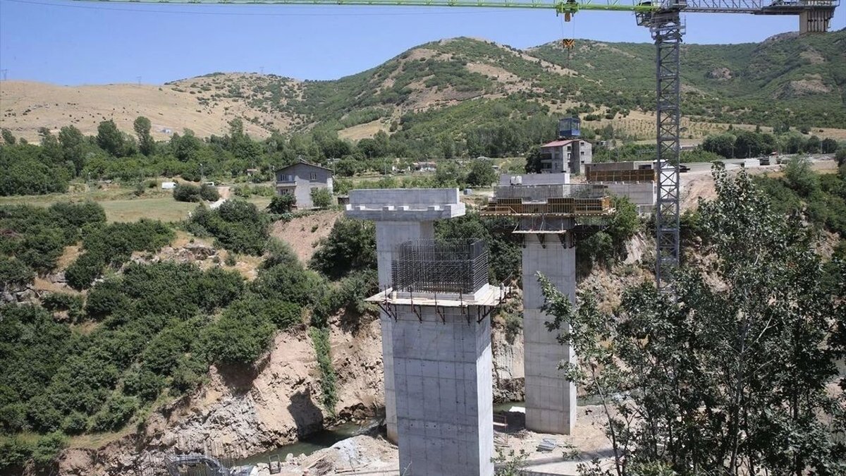 Tatvan Çevre Yolu İçin Tarih Netleşti Bölge Trafiğine Büyük Rahatlama Geliyor