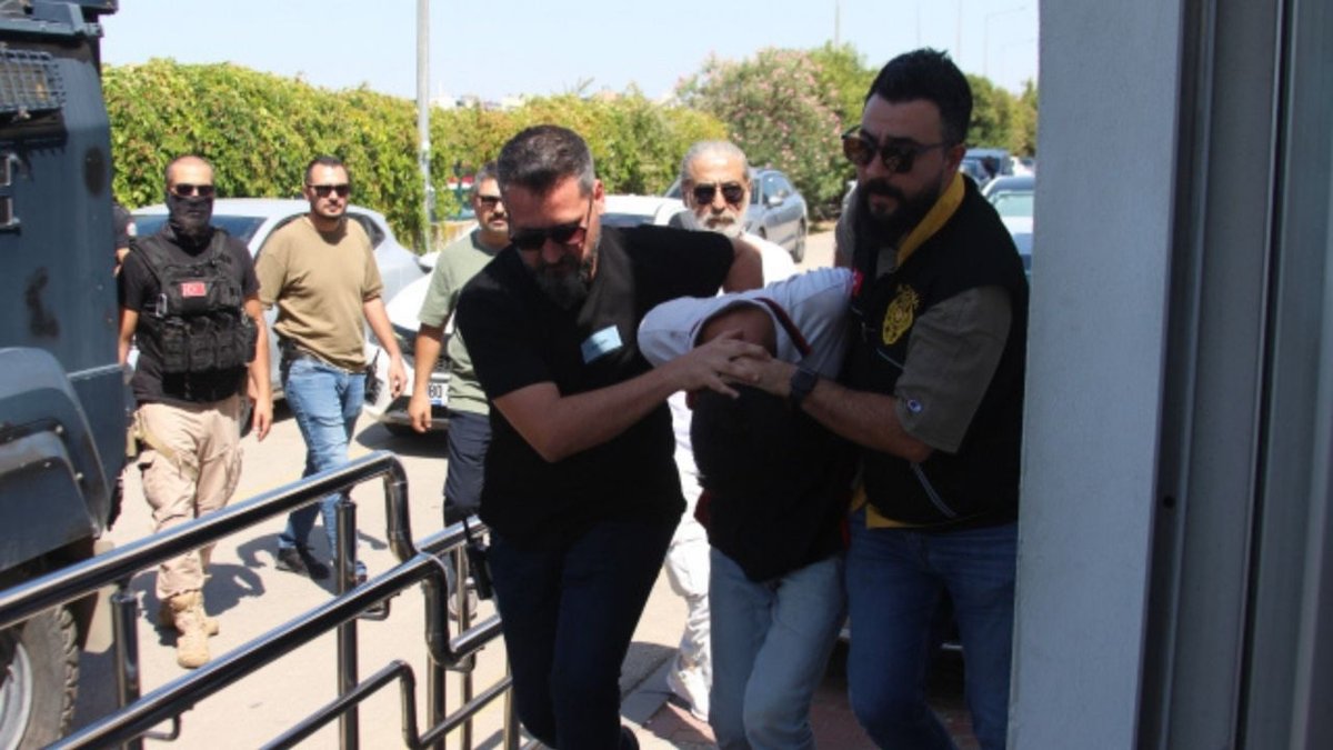 Husumetlilerine Sıktığı Kurşun Masum Vatandaşa İsabet Etti: 19 Yaşındaki Şüpheli Tutuklandı