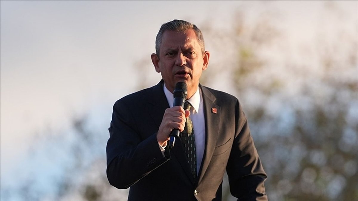 Özgür Özel “En büyük pişmanlığım” dediği ismi açıkladı