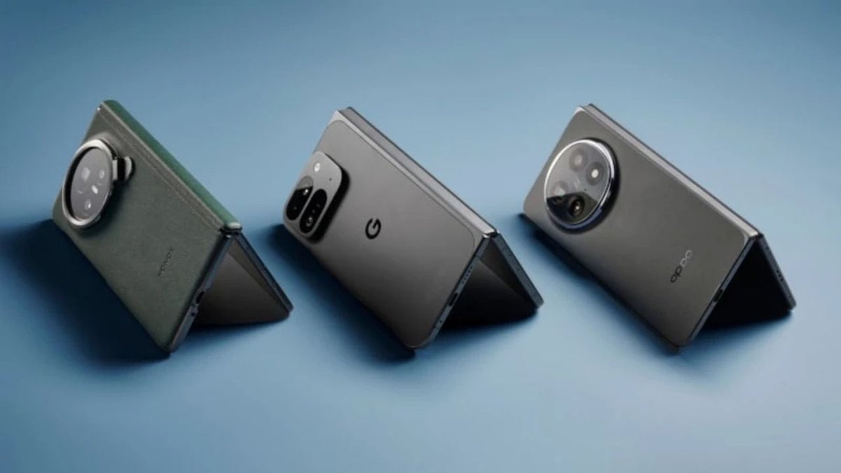 Katlanabilir Telefon Pazarında Büyük Sıçrama Bekleniyor: 2028 Hedefi 36 Milyon