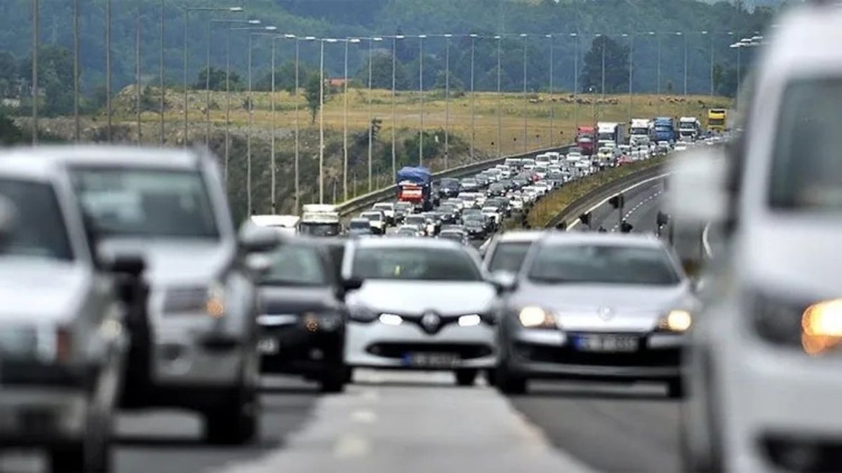 Sedanlar Gözden Düşüyor: Türkiye’de SUV ve Elektrikli Araçlara Büyük Yöneliş
