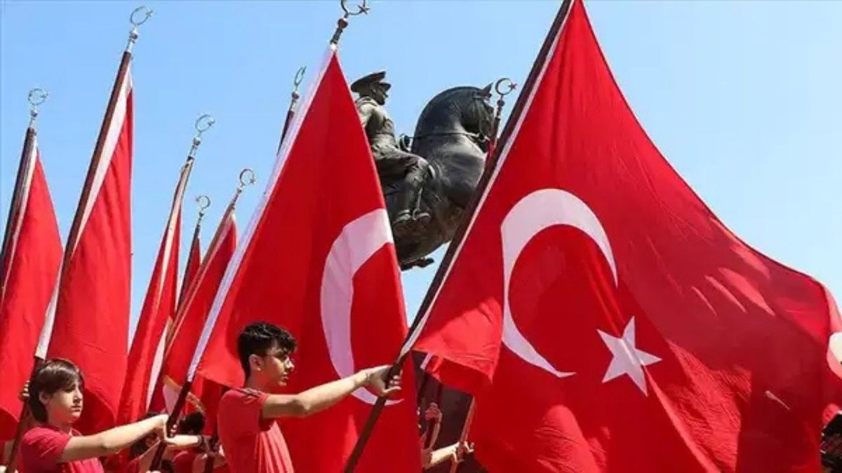 19 Mayıs 2026 Salı Gününe Denk Geliyor: Atatürk’ü Anma, Gençlik ve Spor Bayramı Resmi Tatil