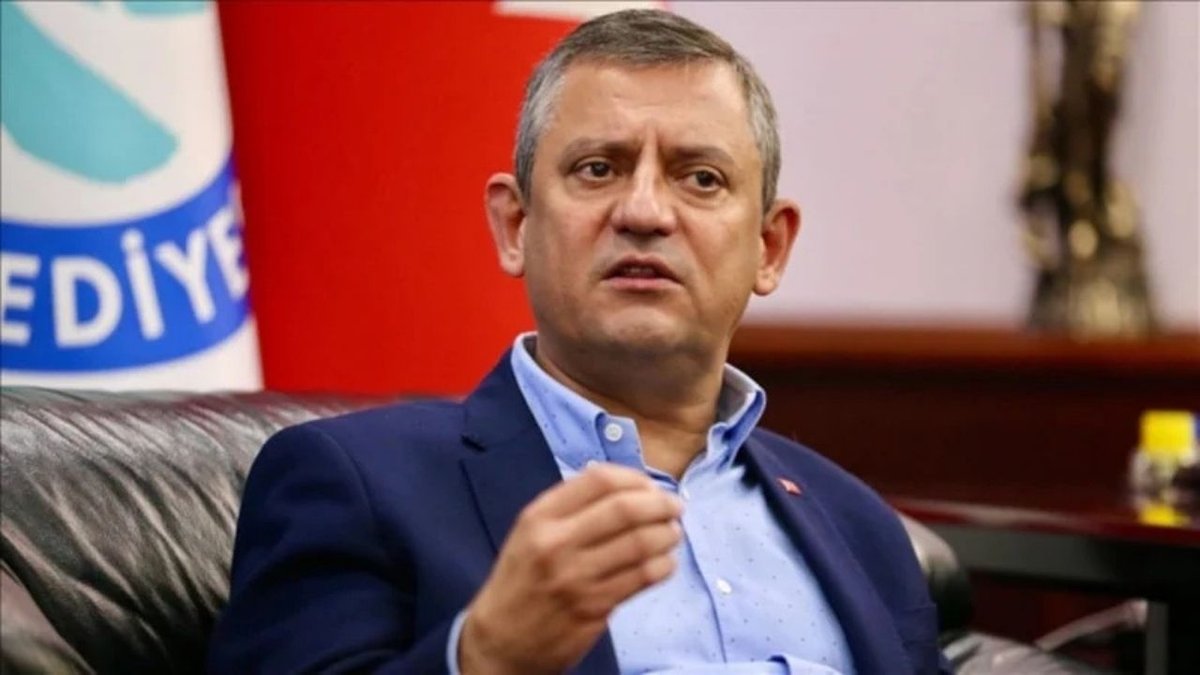 TBMM Sitesinde Dikkat Çeken Değişiklik: Özgür Özel’in “CHP Genel Başkanı” Ünvanı Kaldırıldı