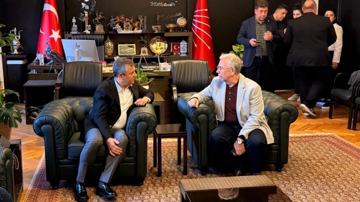 Mansur Yavaş’tan CHP’de Polis Müdahalesine Tepki: “Hoş Olmayan Bir Tablo”