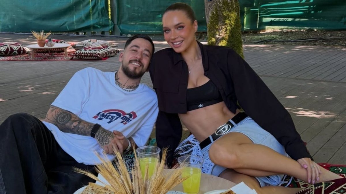 Mahmut Orhan Ve Daria Iakubchik'ten Yer Sofrasında Samimi Kareler: Gözleme Ve Limonata Molası Gündem Oldu
