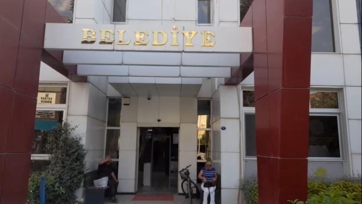 Seferihisar Belediyesi Rüşvet Soruşturması Genişliyor: 1 Kişi Daha Gözaltında