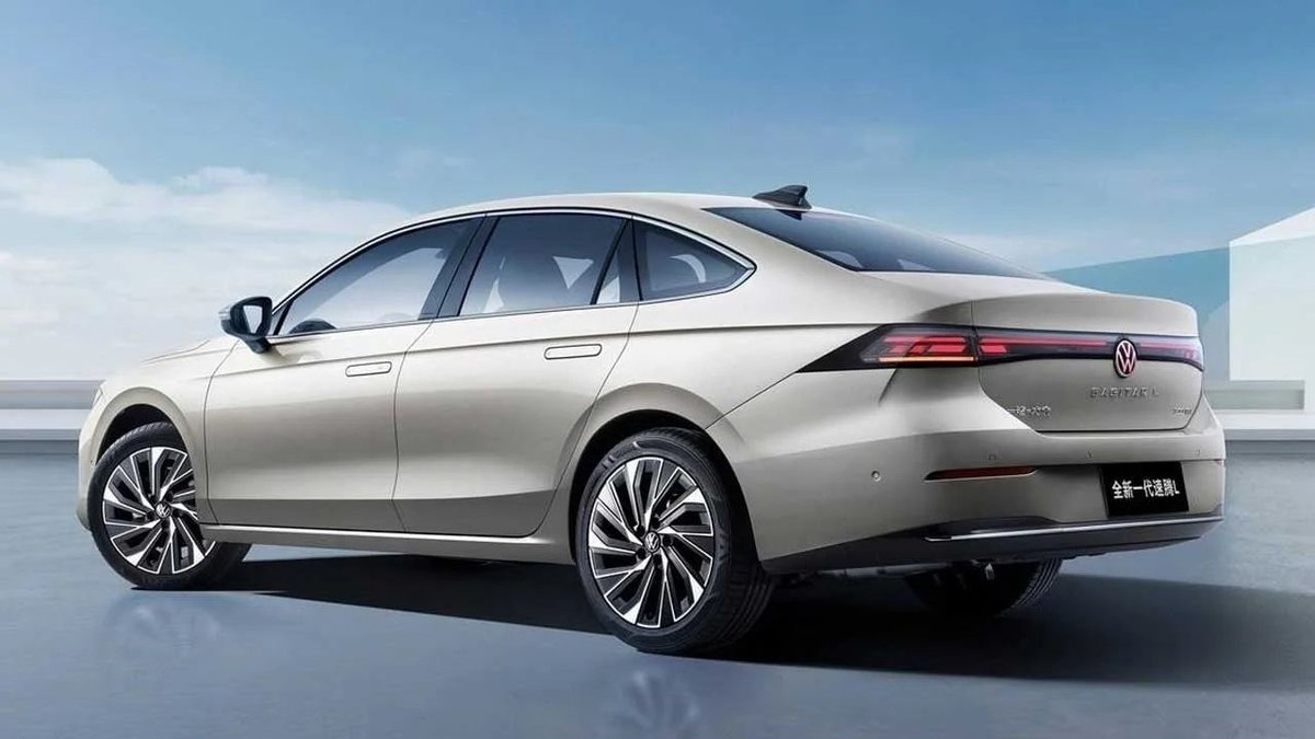 Volkswagen Efsanesi Bora Yeniden Sahnelere Çıkıyor Yeni Nesil Sedan Dikkat Çekti