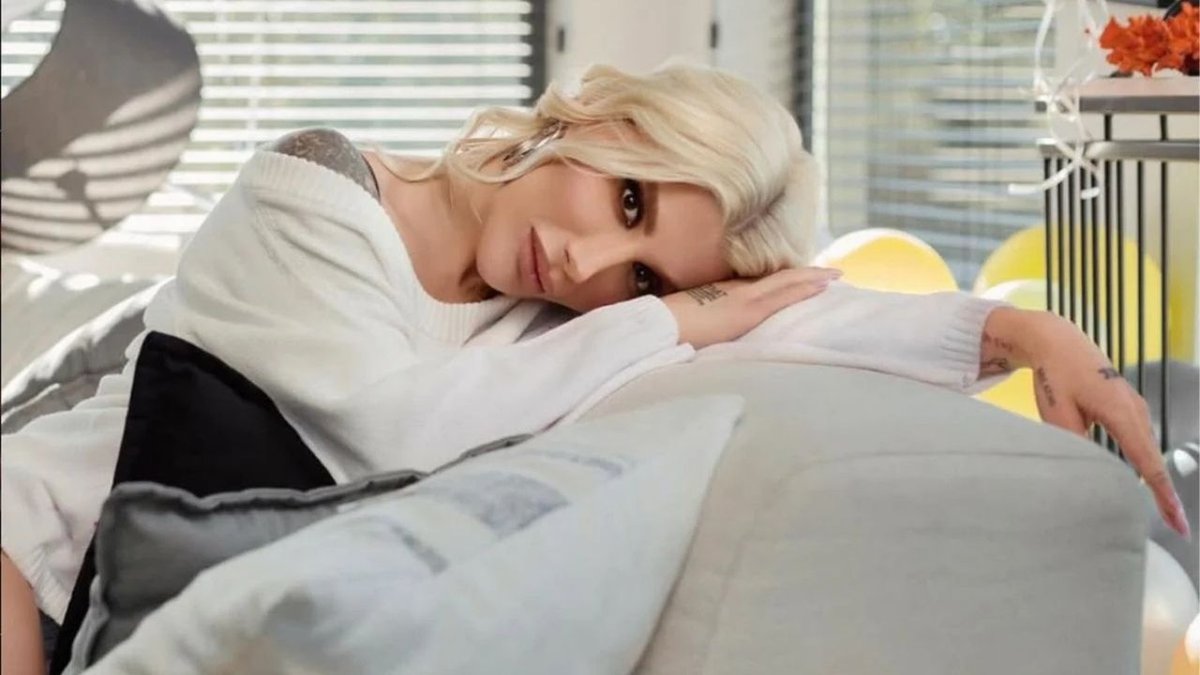 İrem Derici Yıllardır Sakladığı Sağlık Mücadelesini İlk Kez Açıkladı