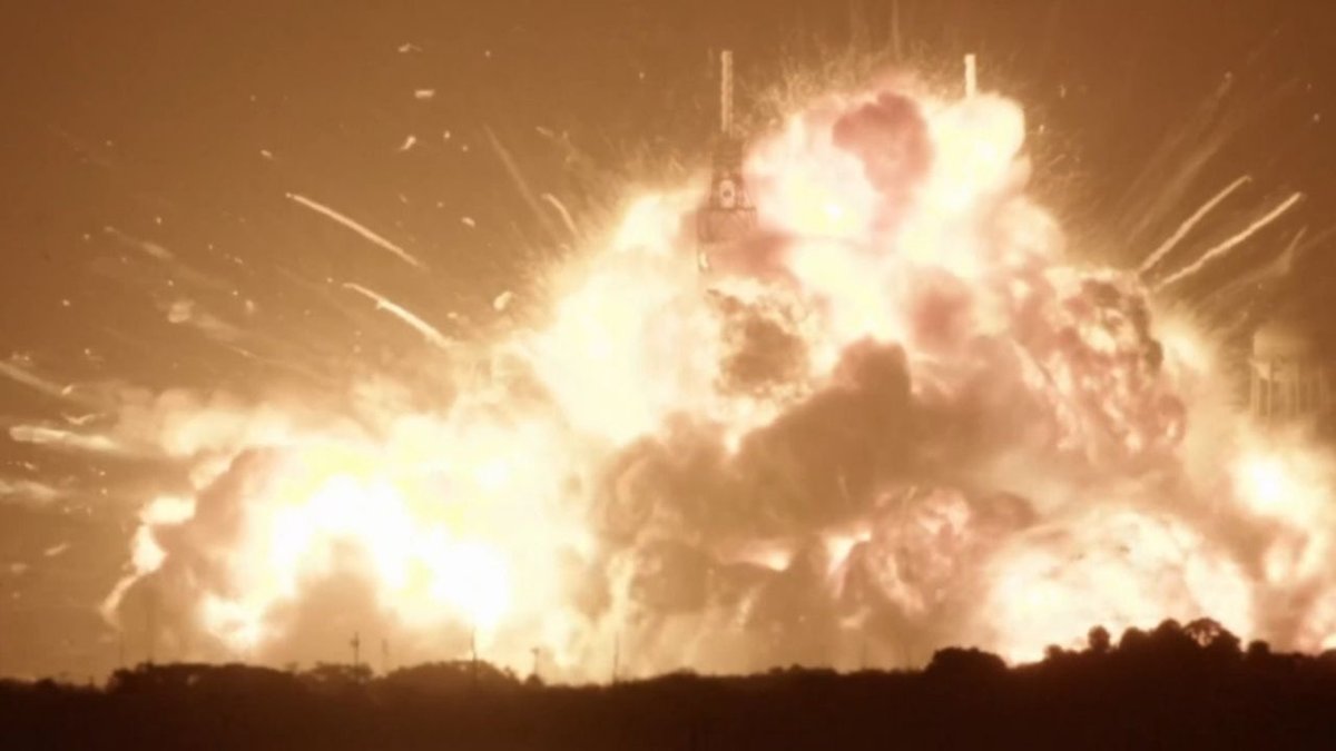 Blue Origin’in Dev Roketi New Glenn Test Sırasında Patladı: Uzay Yarışında Şok Gelişme